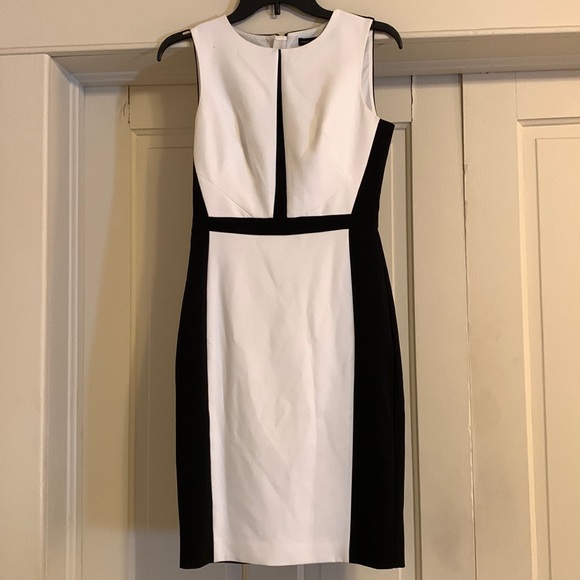 White House Black Market Dresses & Skirts - White House Black Market, 00, White and Black Sheath Dress